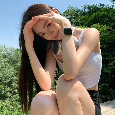 金爪女郎